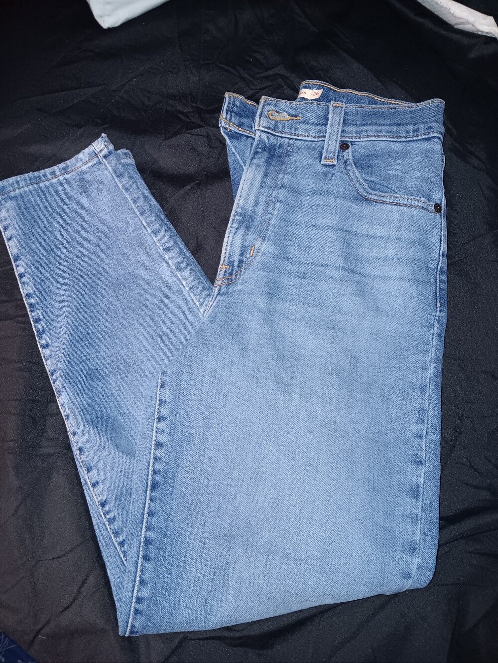 Levi's High Waisted Mom Jeans In Light/Medium Wash
